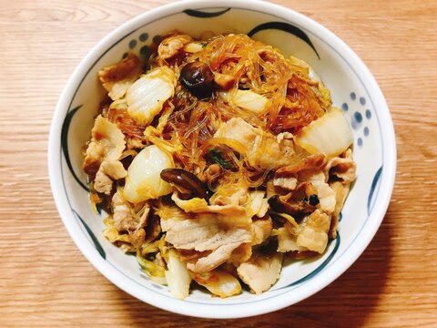 【夫婦のおつまみ】白菜と豚バラとしいたけの春雨炒め